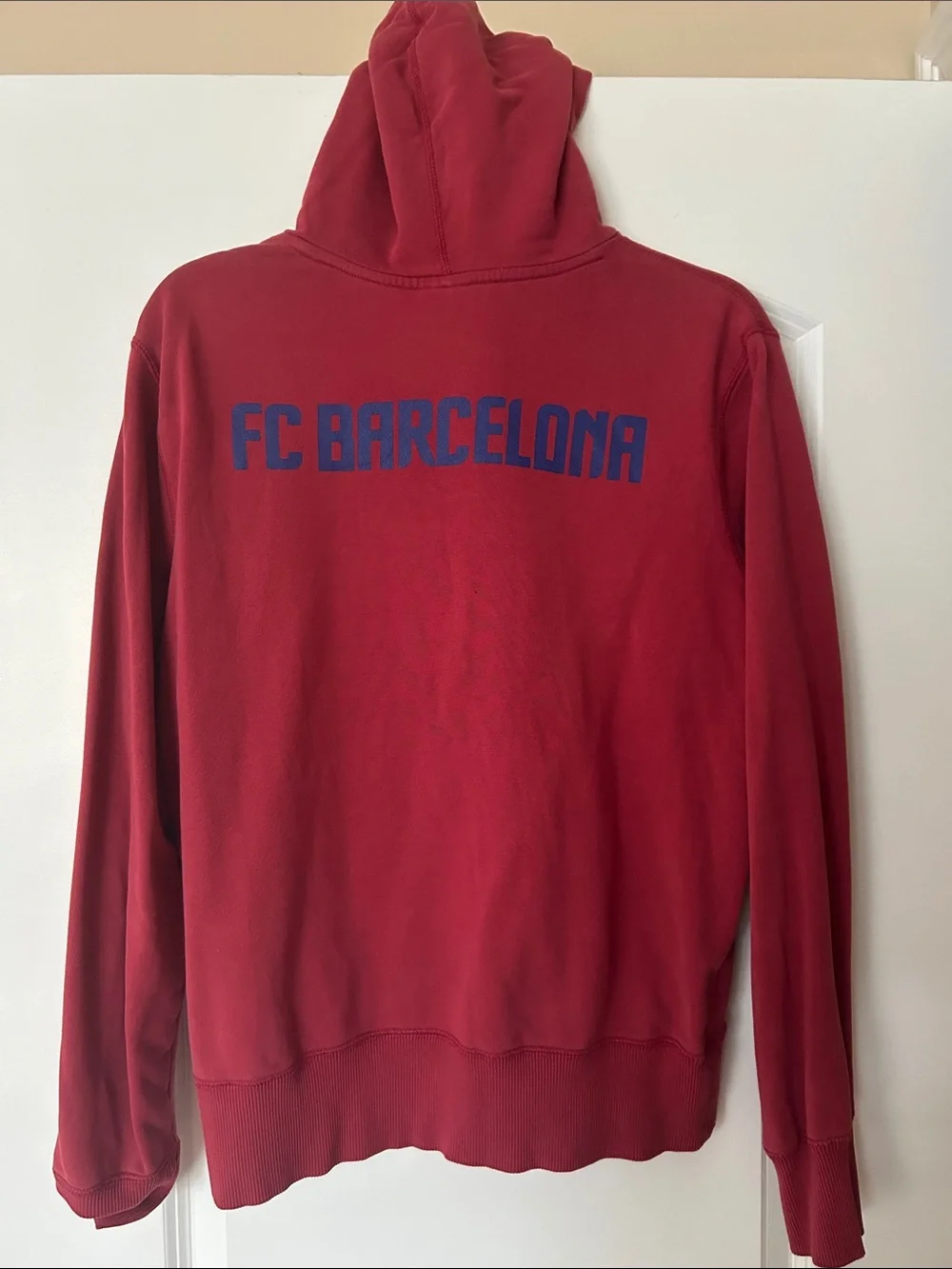 Nike Men’s FC Barcelona Red Crewneck Hoodie